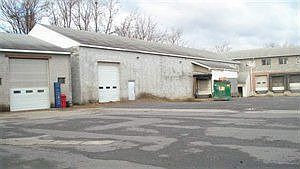 Building Photo 3