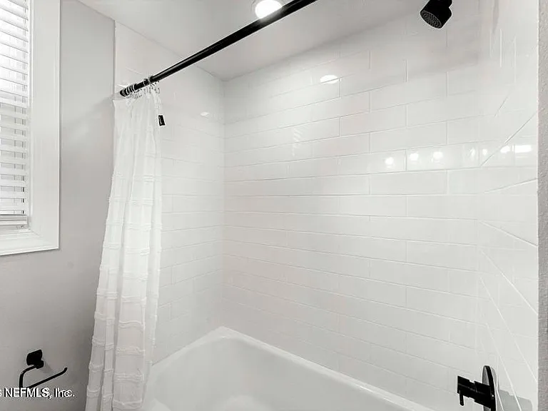 1833 San Marco Blvd #1 — Photo 6