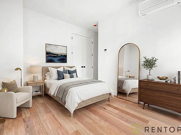 5th image of 439 Sackett St #105E