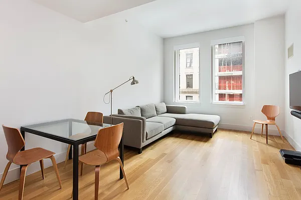 Rented by Douglas Elliman | media 15