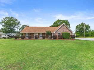 409 Coal Town Rd, Purvis, MS 39475