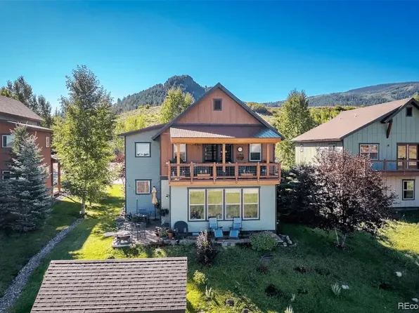 23740 Sagebrush Cir, Oak Creek, CO 80467