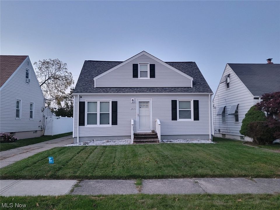 1st image of 12913 York Blvd