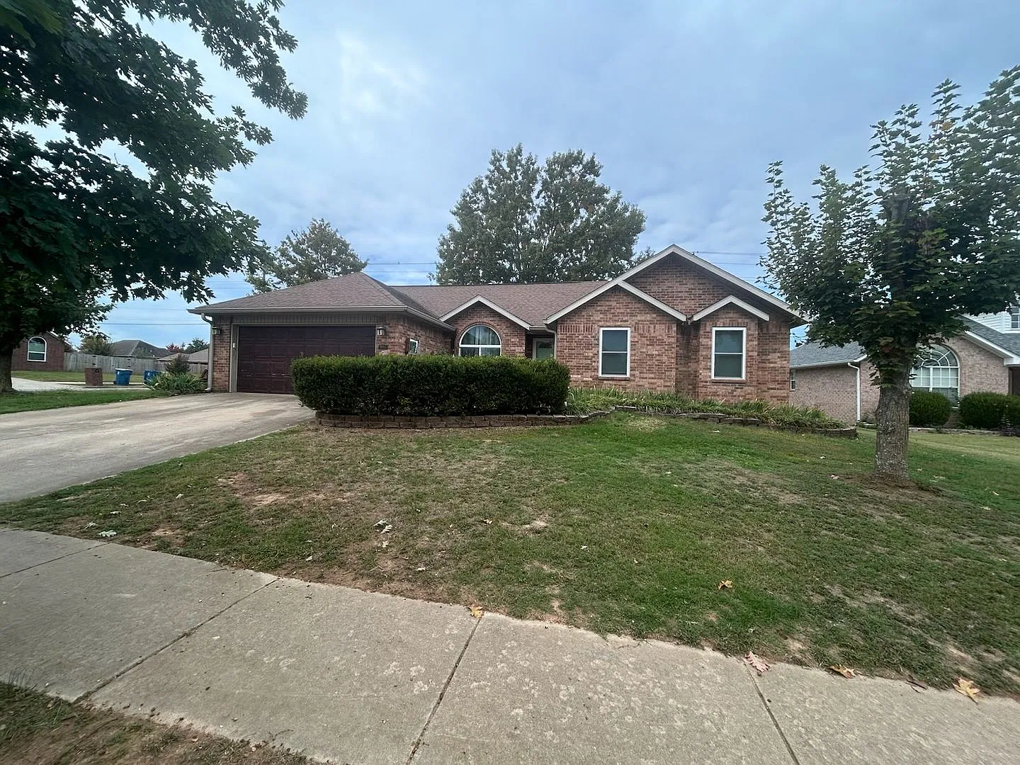 Three bedroom Bentonville Home — Photo 3