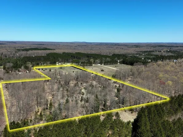 13639 Cinder Rd, Beulah, MI 49617