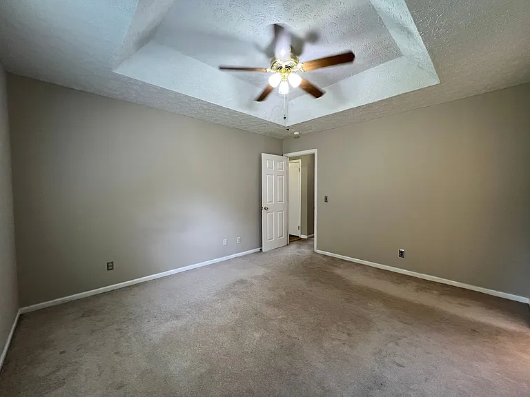 102 Hope Ln — Photo 15