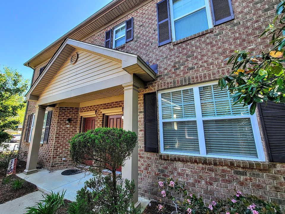 1st image of 316 Holyoke Ln