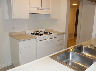 18951 Valley Cir APT A, Huntington Beach, CA 92646