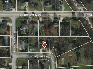 5162 Stony Creek Ave NW, Comstock Park, MI 49321