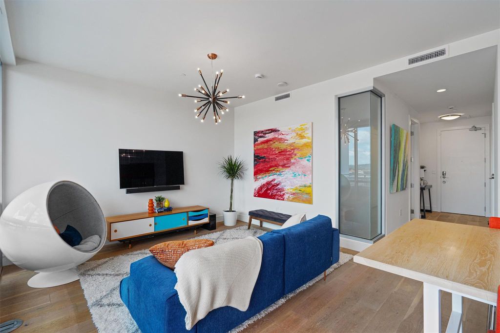 Apartment in Austin, Seaholm, Travis - View 3