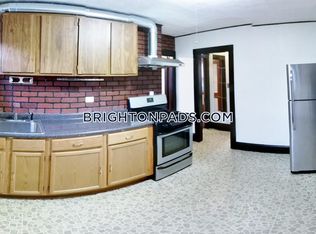 2 Lyne Rd #U1, Boston, MA 02135