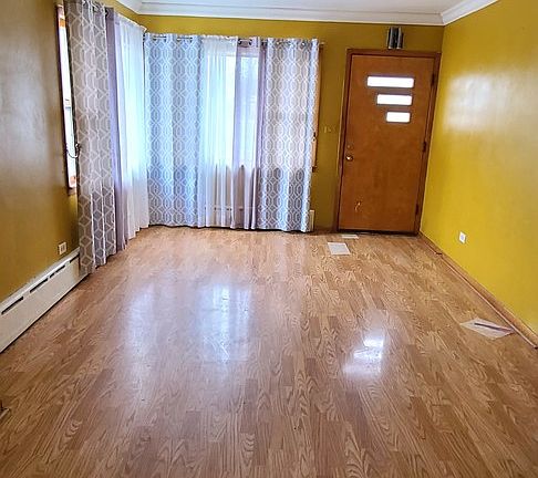 2nd image of 1643 Glenn Dr