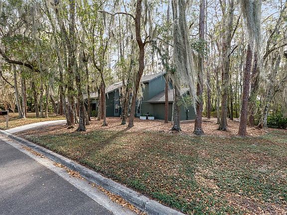 2nd image of 6424 SW 37th Way