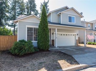 20052 NE Hoyt St, Portland, OR 97230