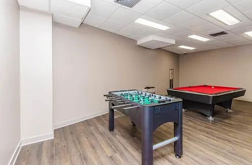 3930 N Pine Grove Ave #1501 — Photo 23