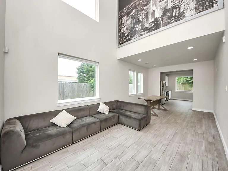 4228 Bellfort St — Photo 7