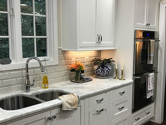 3rd image of 6411 Orchard Ave