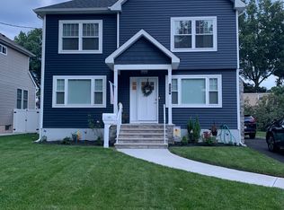 356 Roosevelt Ln, Kenilworth, NJ 07033