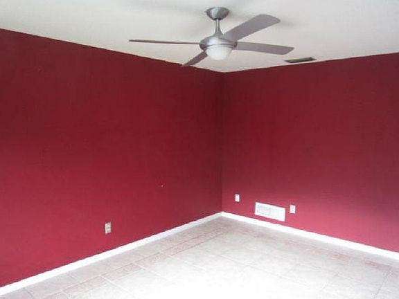 5th image of 3541 Premier Dr