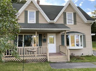 165 Pleasant St, Fort Kent, ME 04743