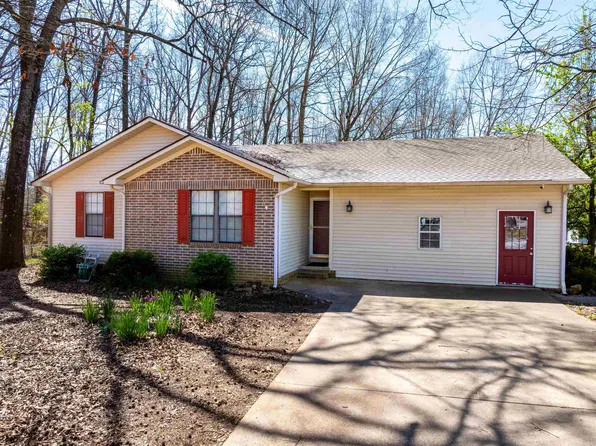 40 Chimney Rd, Batesville, AR 72501