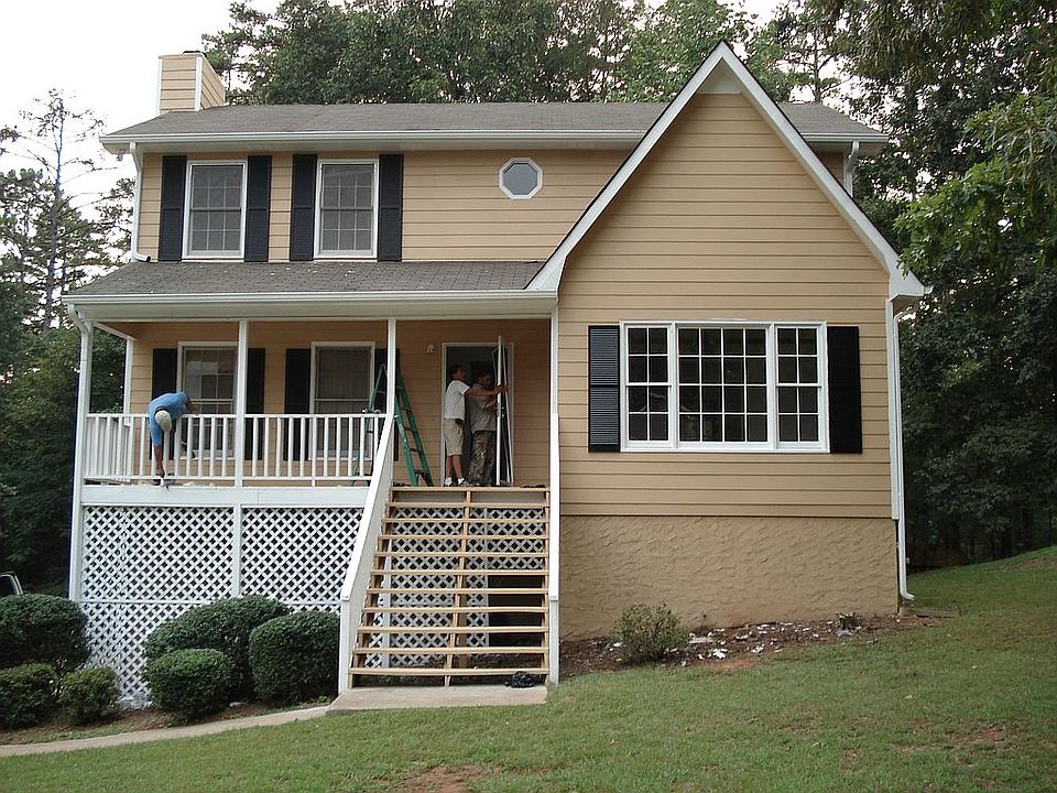 2nd image of 8363 Ridgemoor Dr