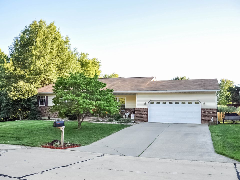 1st image of 528 Andra Dr