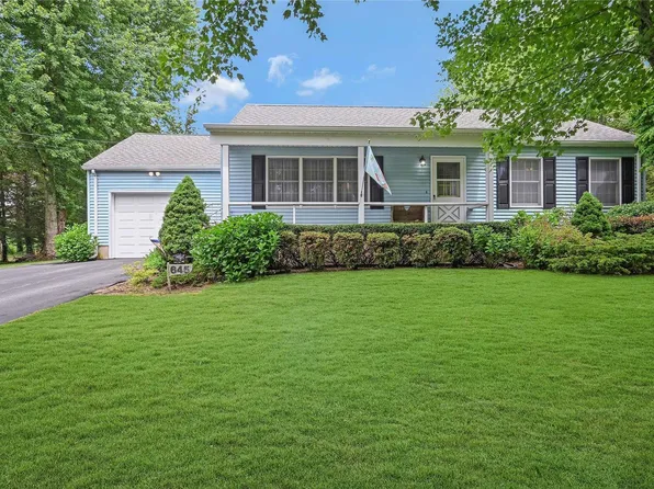 645 Shepard Drive, Southold, NY 11971