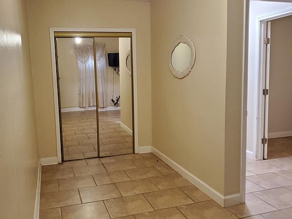 5th image of 4902 E Beverly Mae Dr