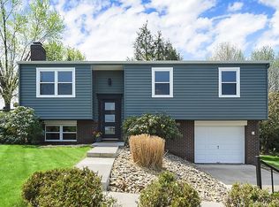327 Chickasaw Ave, Pittsburgh, PA