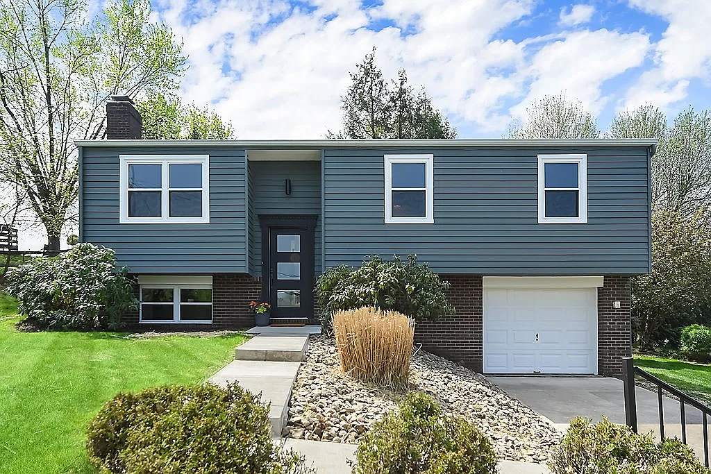 327 Chickasaw Ave photo 1