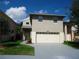 3811 NW 23rd Pl, Coconut Creek, FL 33066