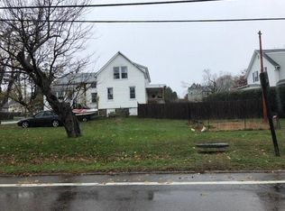 197 Ocean Rd, Narragansett, RI 02882