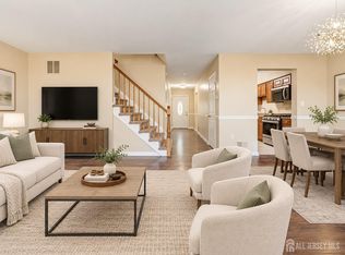7 Sloop Sq, Howell, NJ 07731
