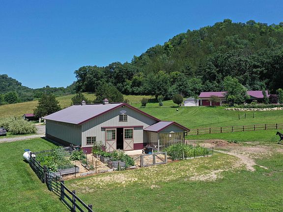 2nd image of 2839 Blair Rd