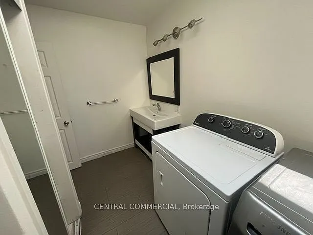 32 Heathview Ave — Photo 35