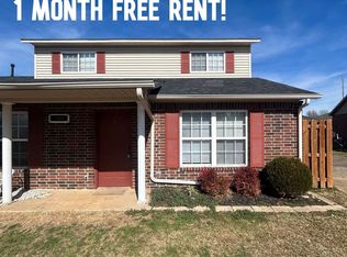 3400 SW Landau Ct APT 1 & 2, Bentonville, AR 72712