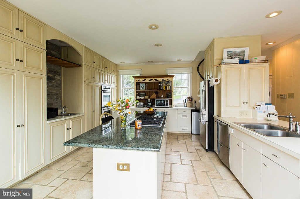 450 Pinkerton Rd, Mount Joy, PA 17552 Zillow