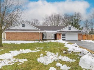 211 Whittington Dr, Dayton, OH 45459