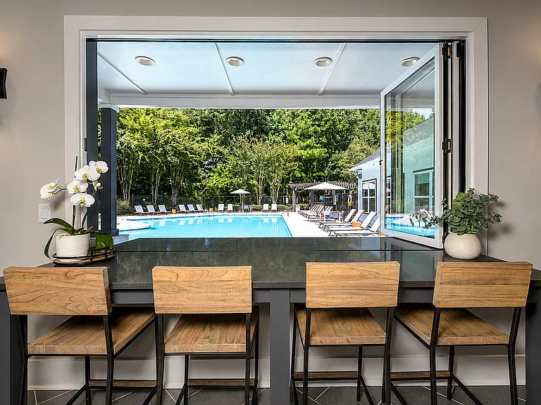 Avana Acworth — Photo 38