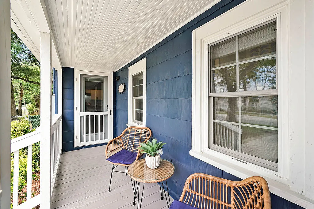 702 Alabama Ave — Photo 3