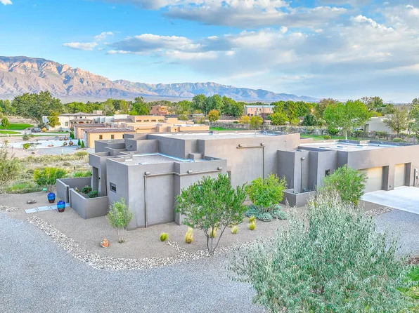 105 Mesa Vista Rd, Corrales, NM 87048