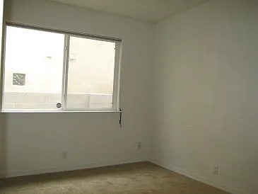 7300 Pebble Stone Pl NE — Photo 8