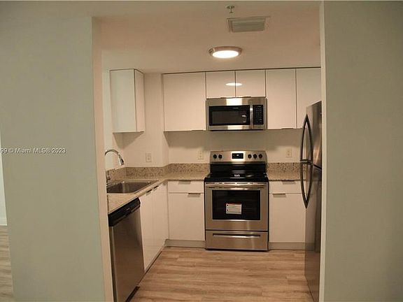 3rd image of 1250 S Miami Ave APT 1210