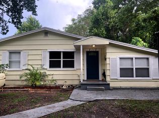 2112 Seaman Rd, Tampa, FL 33612