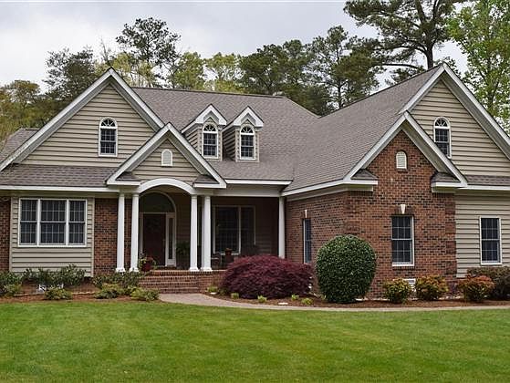 1st image of 4135 Hall Oaks Dr