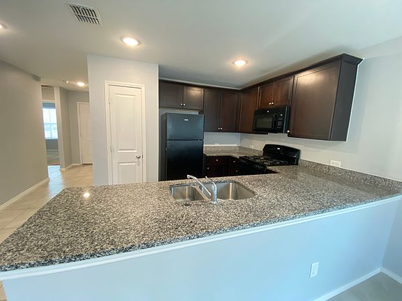 5th image of 3523 Glover Peak Pl