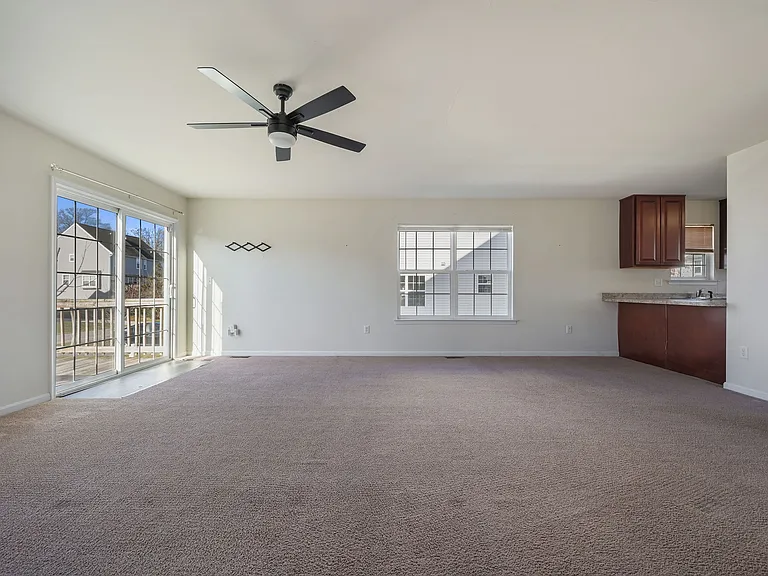 340 Tribbitt St — Photo 7