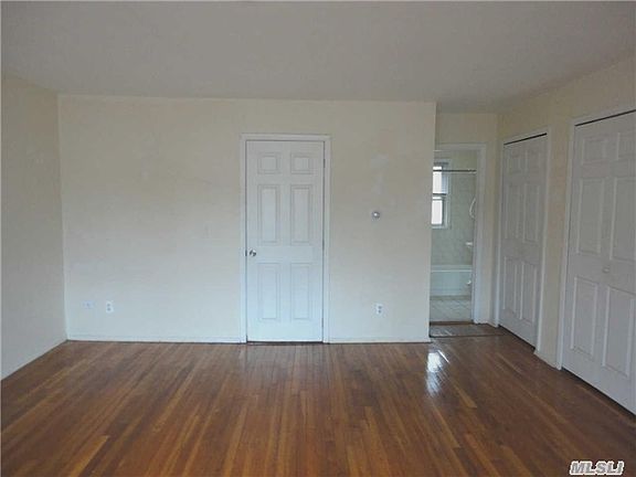 3rd image of 117 Finch Ln APT 1A