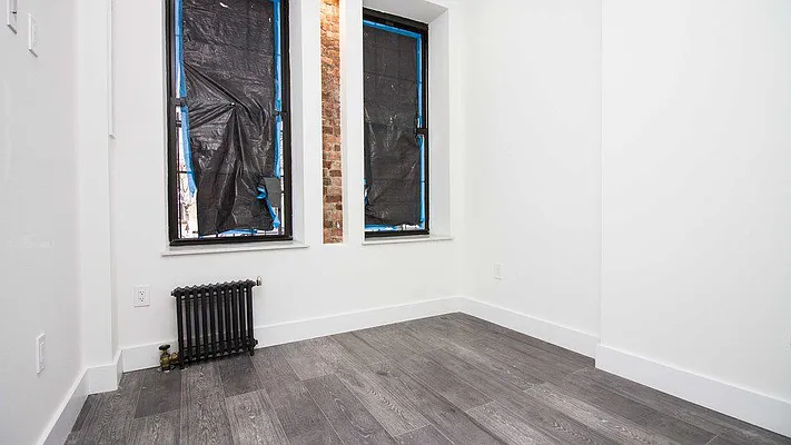 Rented by Nooklyn NYC LLC | media 18